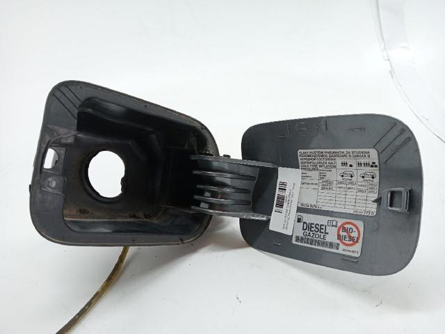 VAG 3T9809857 Лючок бензобака в наличии Днепр