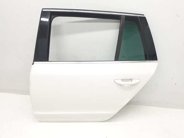 Porta traseira esquerda 3T9833055 VAG/Skoda