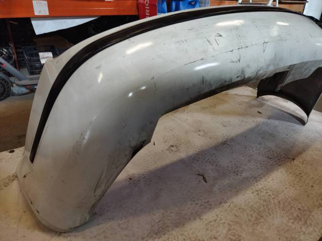 Pára-choque traseiro Skoda SuperB 1 3U4