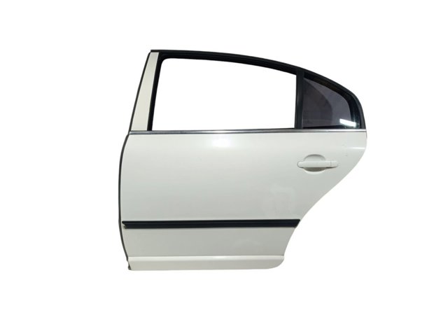 Porta traseira esquerda 3U5833051B VAG/Skoda