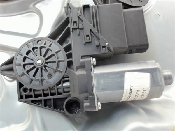 VAG 3U5839751 в наличии Ровно