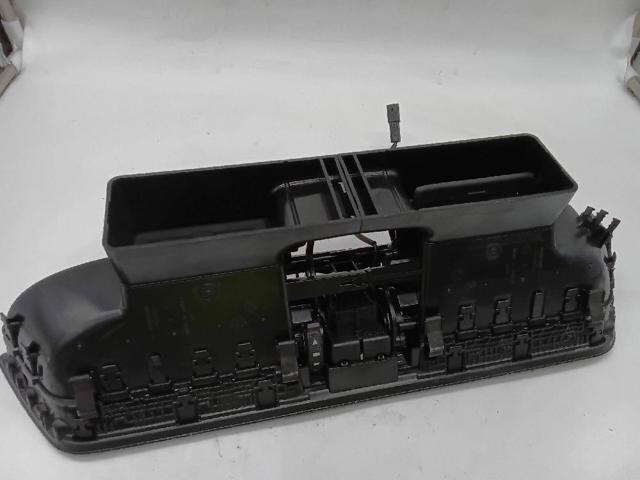 VAG 3V0820951C в наличии Днепр
