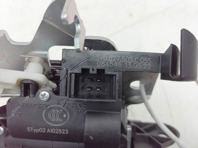 3V0827505C VAG Замок крышки багажника (двери 3/5-й задней) купить в Сумы
