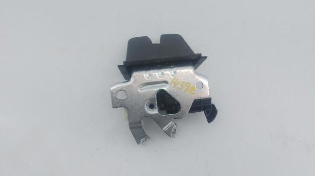 3V0827505C Замок крышки багажника (двери 3/5-й задней) купить Каменское