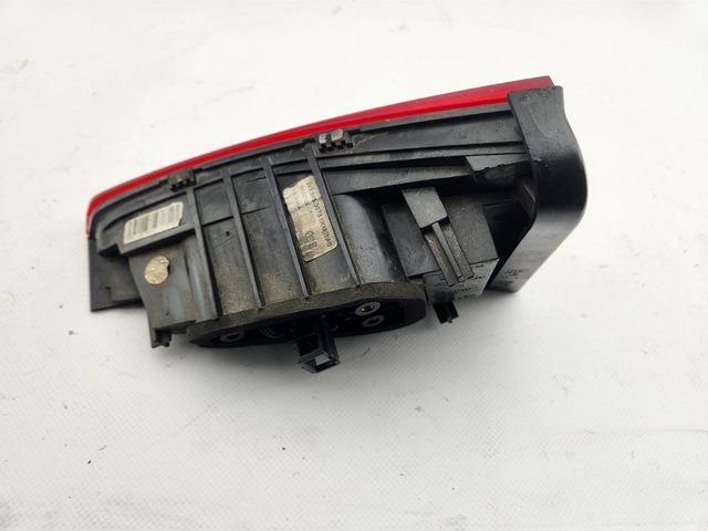 VAG 3V9945307B Фонарь задний левый внутренний в наличии Ужгород