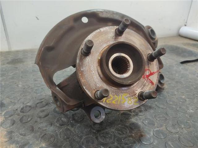40010AU000 NISSAN Цапфа (поворотный кулак) передний правый купить в Винница