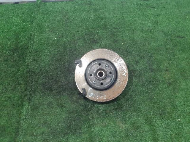 400110096R RENAULT Цапфа (поворотный кулак) передний правый купить в Киев