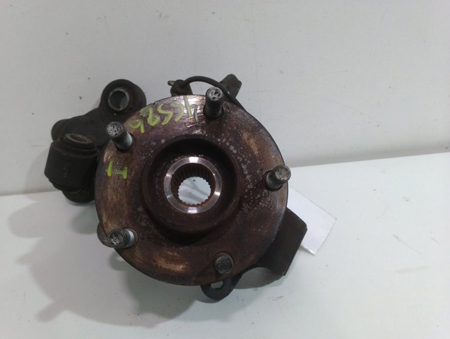 40011AU000 NISSAN Цапфа (поворотный кулак) передний левый купить в Чернигов
