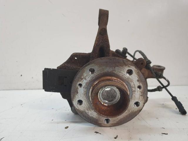 RENAULT 400140044R Цапфа (поворотный кулак) передний правый в наличии Черкассы