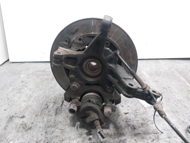 RENAULT 400140589R Цапфа передняя правая в наличии Кривой Рог