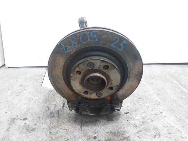 RENAULT 400140589R Цапфа передняя правая в наличии Черкассы