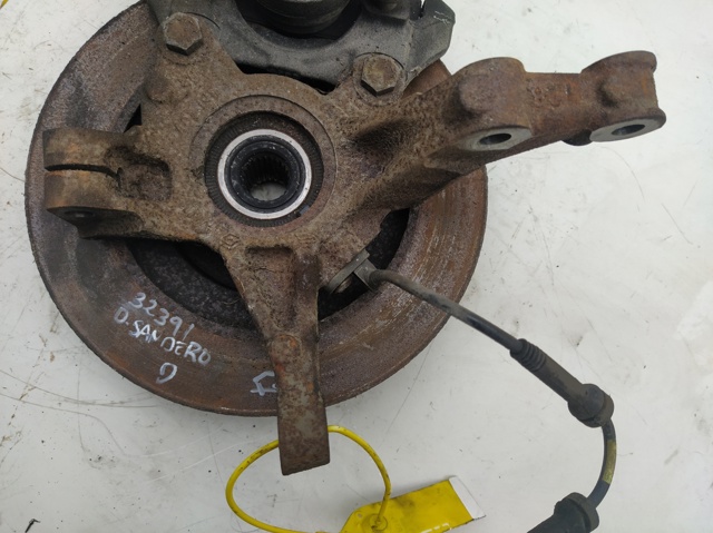 400143444R RENAULT Цапфа передняя правая купить в Ужгород