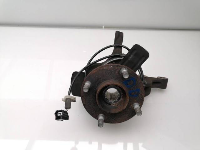 NISSAN 400143LG0A Цапфа передняя правая в наличии Черкассы