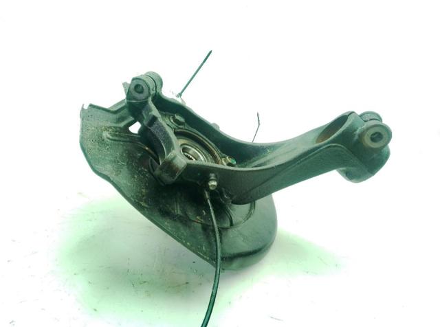 RENAULT 400145HA0A Цапфа (поворотный кулак) передний правый в наличии Одесса