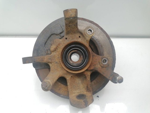 400147F011 NISSAN Цапфа (поворотный кулак) передний правый купить в Винница