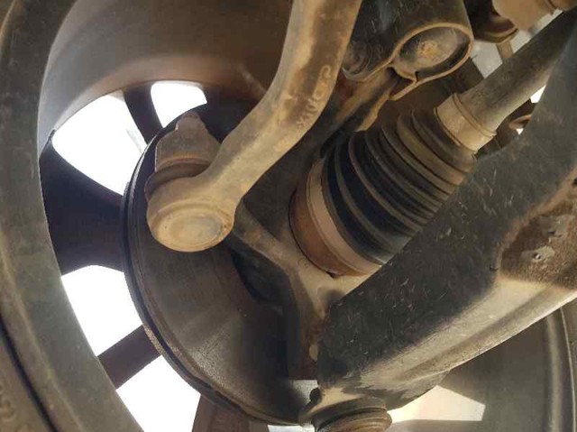 400152591R RENAULT Цапфа передняя левая купить в Львов