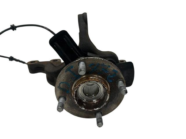 400153LG0A Цапфа (поворотный кулак) передний левый купить Кривой Рог