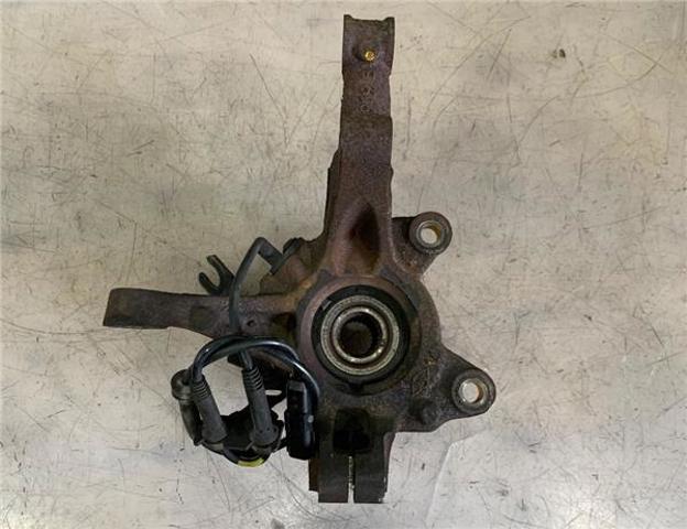 400155389R RENAULT Цапфа передняя левая купить в Хмельницкий