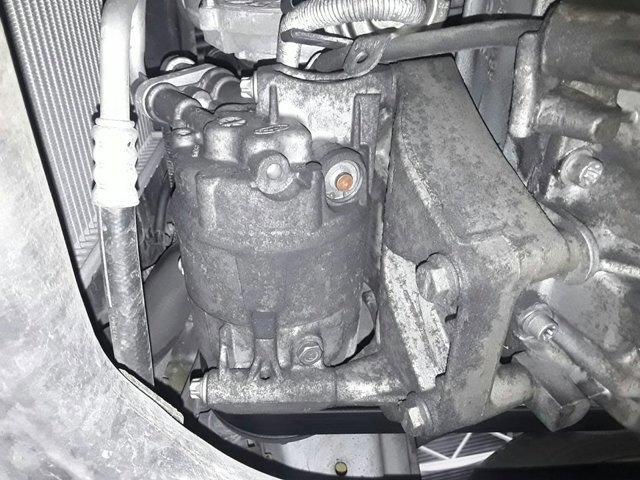 Compressor de ar condicionado para Opel Astra H GTC 1.7 CDTI (L08) Z17DTR 401351739