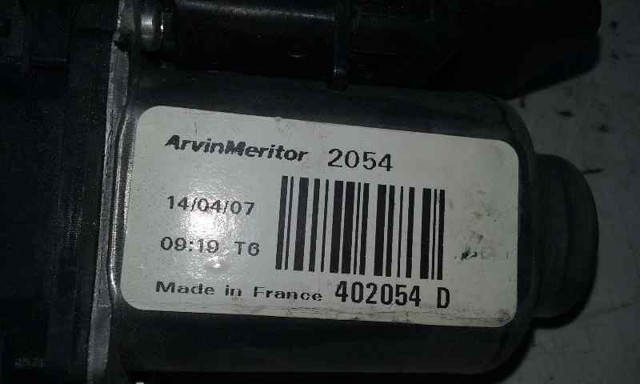HYUNDAI 402054D Мотор стеклоподъемника двери передней правой в наличии Запорожье