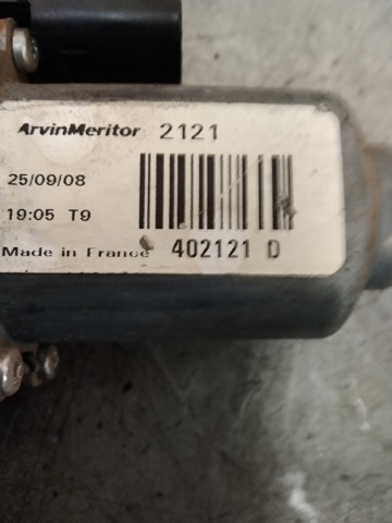NISSAN 402121D Мотор стеклоподъемника двери передней левой в наличии Украина