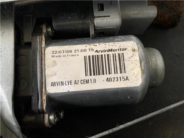 402315A PEUGEOT Мотор стеклоподъемника двери передней левой купить в Винница