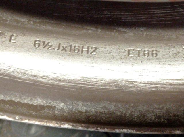 403000037R RENAULT Диски колесные стальные (штампованные) купить в Полтава