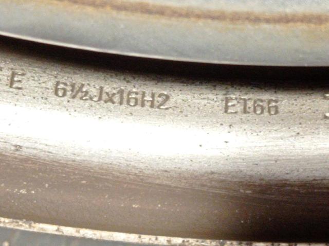 403000037R RENAULT Диски колесные стальные (штампованные) купить в Сумы