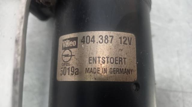 Trapézio de limpador pára-brisas 404387 OPEL