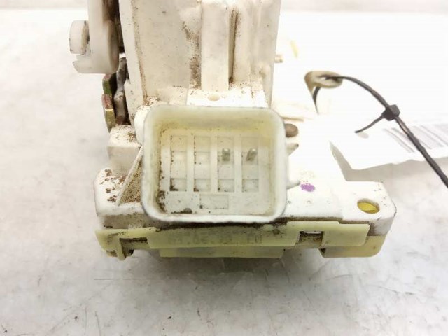 4057988 FORD Замок двери задней левой купить в Чернигов