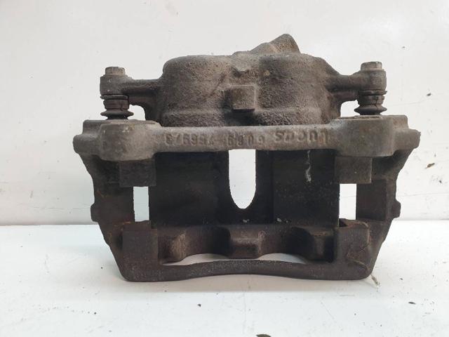 4100100QAF NISSAN Суппорт тормозной передний правый купить в Ровно