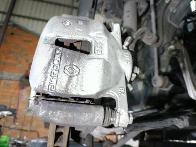 410018526R RENAULT Суппорт тормозной передний правый купить в Житомир