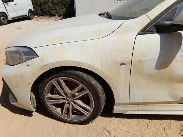 Pára-lama dianteiro esquerdo BMW 1 F40