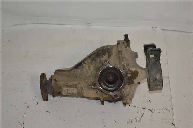 Redutor do eixo traseiro Toyota RAV4 1 XA