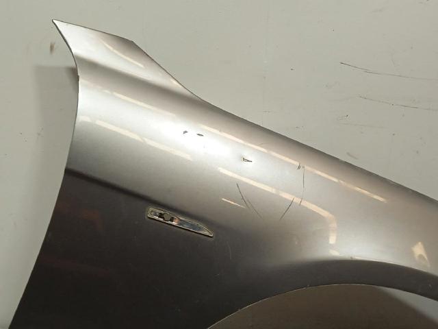 Pára-lama dianteiro direito BMW 7 E65, E66, E67