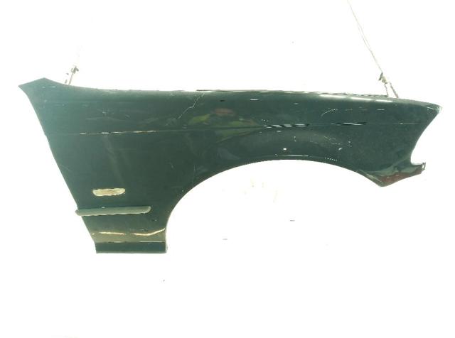 Pára-lama dianteiro direito 41358240406 BMW