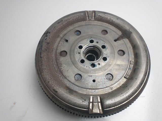 415043110 VAG Маховик купить в Винница