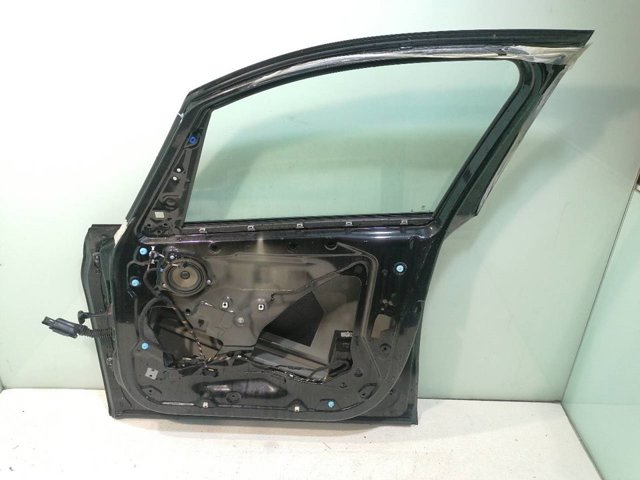 41517294230 BMW Дверь передняя правая купить в Ирпень