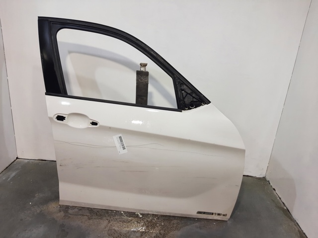 Porta dianteira direita 41517339358 BMW