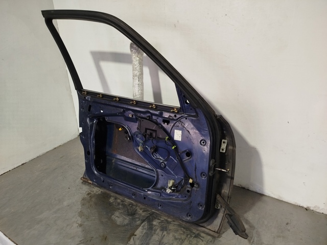 Porta dianteira esquerda BMW 5 E34