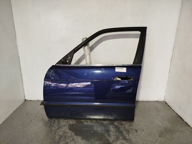 Porta dianteira esquerda BMW 5 E34
