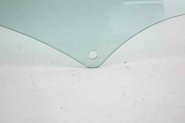 A4156730005 MERCEDES Стекло двери передней правой купить в Сумы