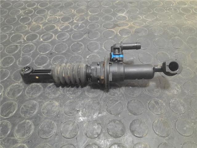 41600G4200 HYUNDAI Цилиндр сцепления главный купить в Днепр