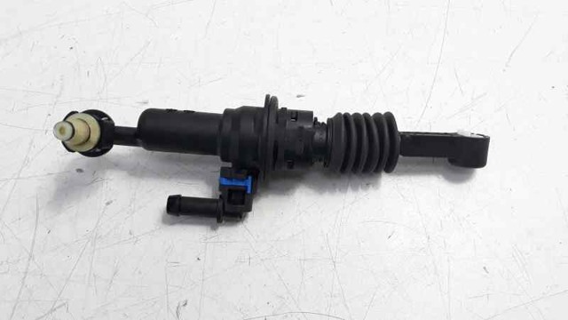 41600G4200 HYUNDAI Цилиндр сцепления главный купить в Днепр