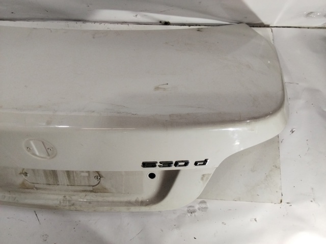 BMW 41627168761 Крышка багажника в наличии Чернигов