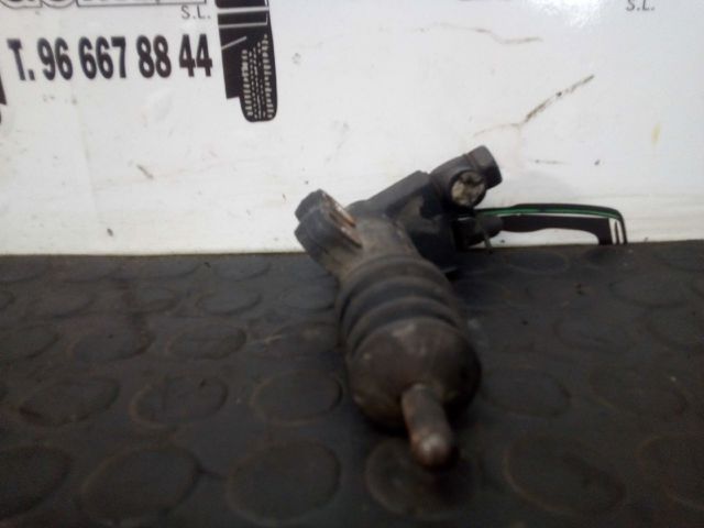 Cilindro de trabalho de embraiagem 4171023010 HYUNDAI