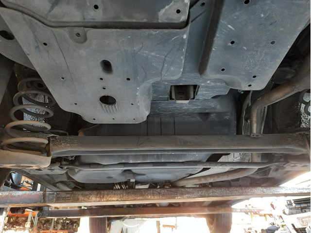 Viga de suspensão traseira (plataforma veicular) 4210102260 Toyota