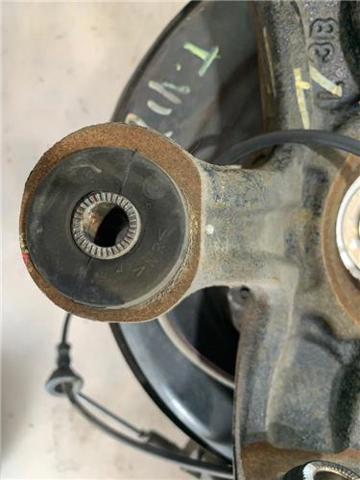 TOYOTA 4230548031 Цапфа (поворотный кулак) задний левый в наличии Тернополь
