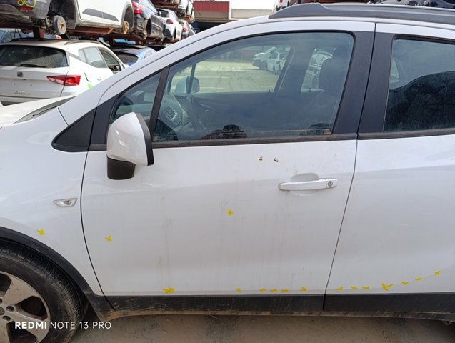 Porta dianteira esquerda 42342191 Opel