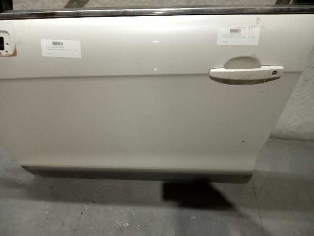 Porta dianteira esquerda Chevrolet Captiva 1 C100